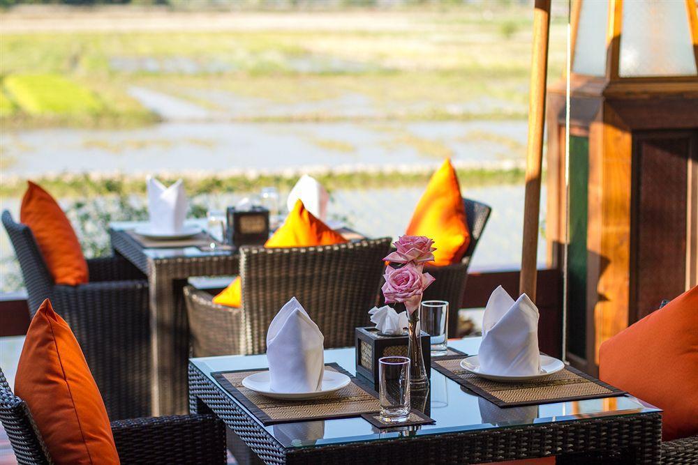 Phusanfah Resort Mae Taeng Exteriör bild