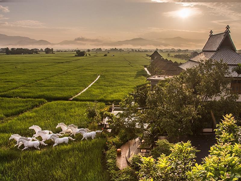 Phusanfah Resort Mae Taeng Exteriör bild