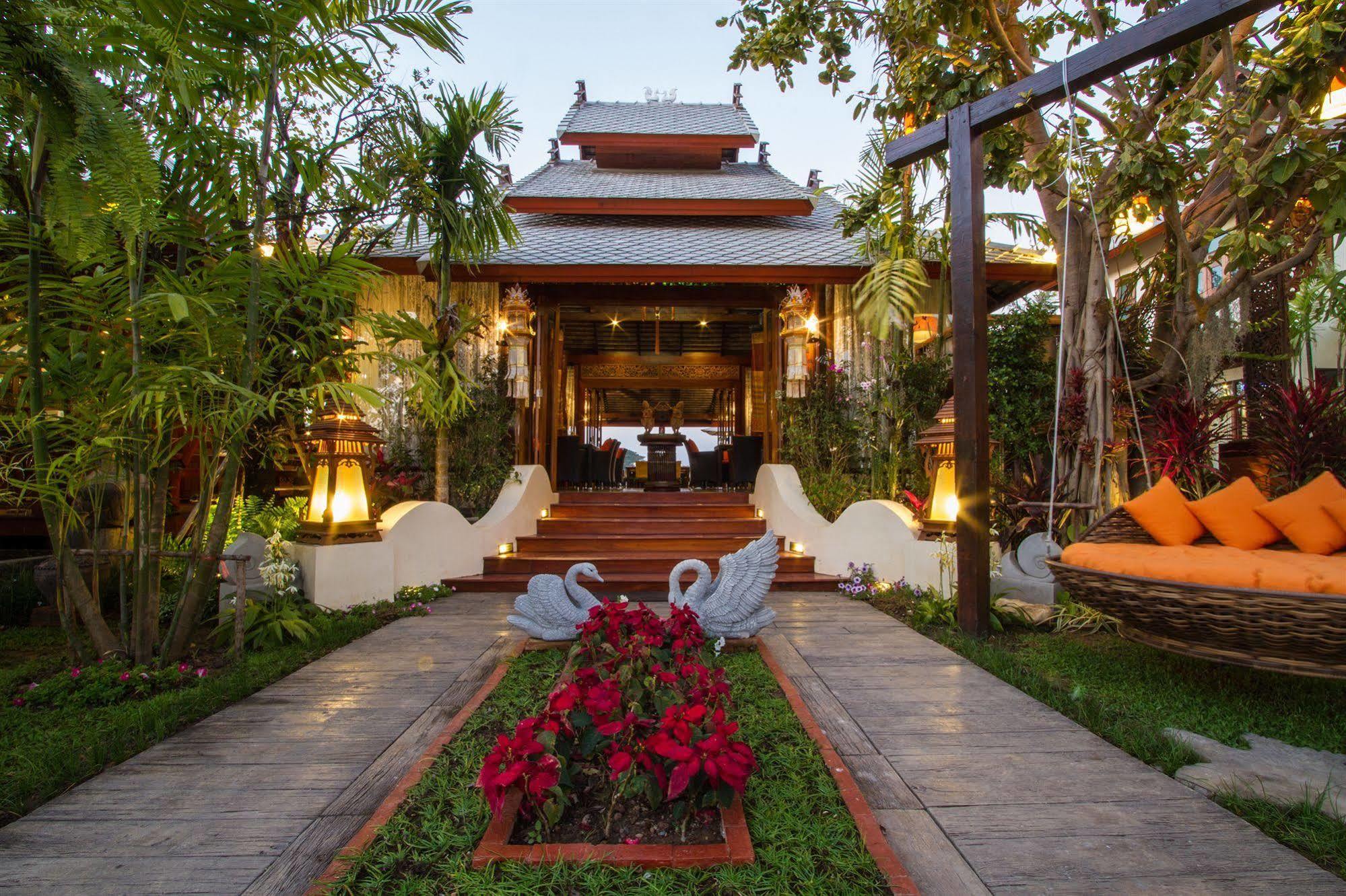 Phusanfah Resort Mae Taeng Exteriör bild